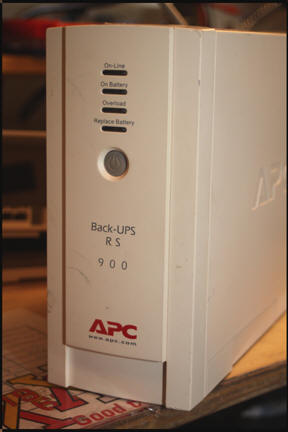 APC RS 900 or RS900 Uninterruptable Power Supply (UPS)