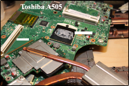 Toshiba A505 - Shows heat sink off CPU chip and video board uncoupled from mother board connector.