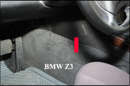 BMW Z3 - Shows Center Console Plastic Side Panel